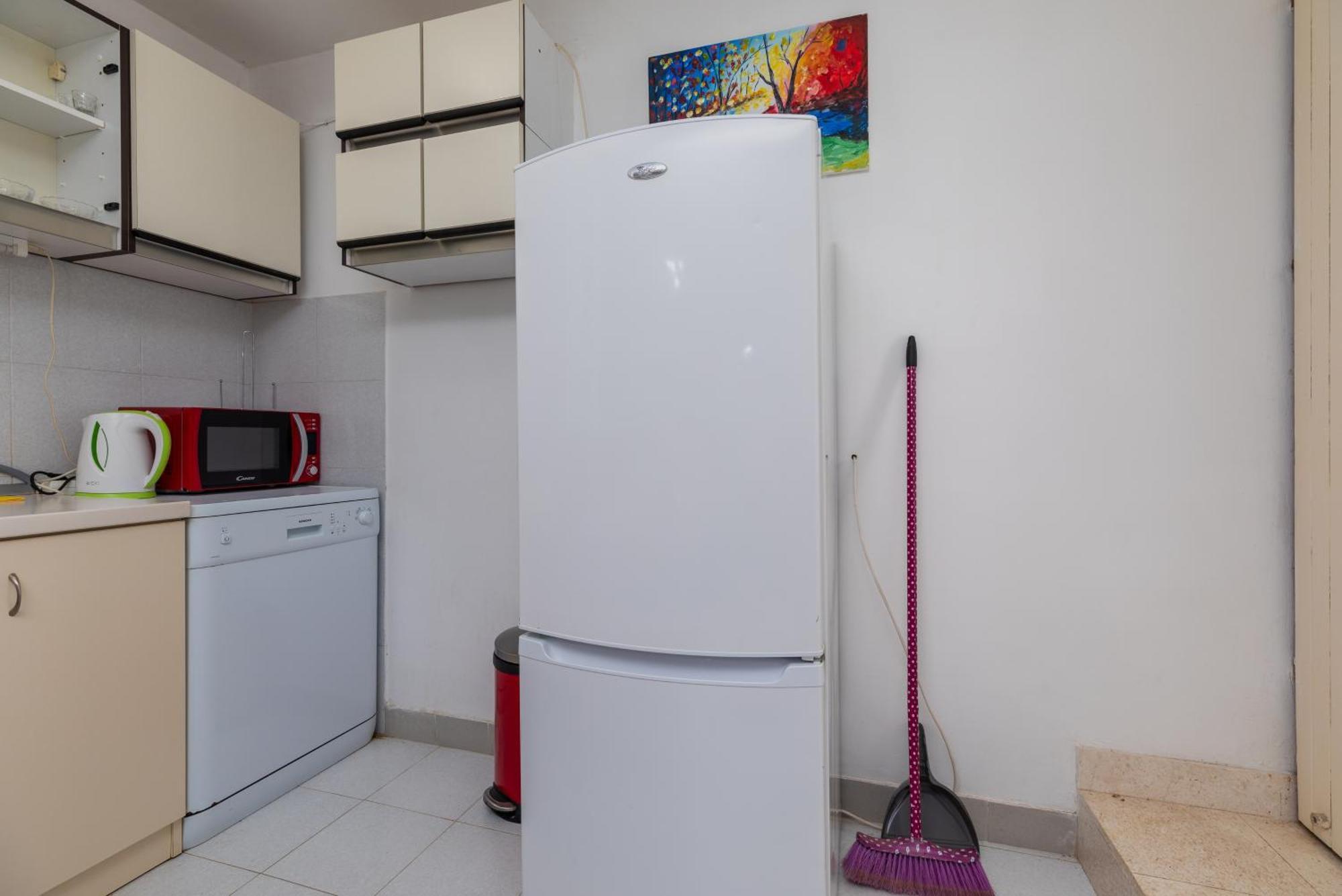Apartments By The Sea Balica Rat, Omis - 1065 Rom bilde